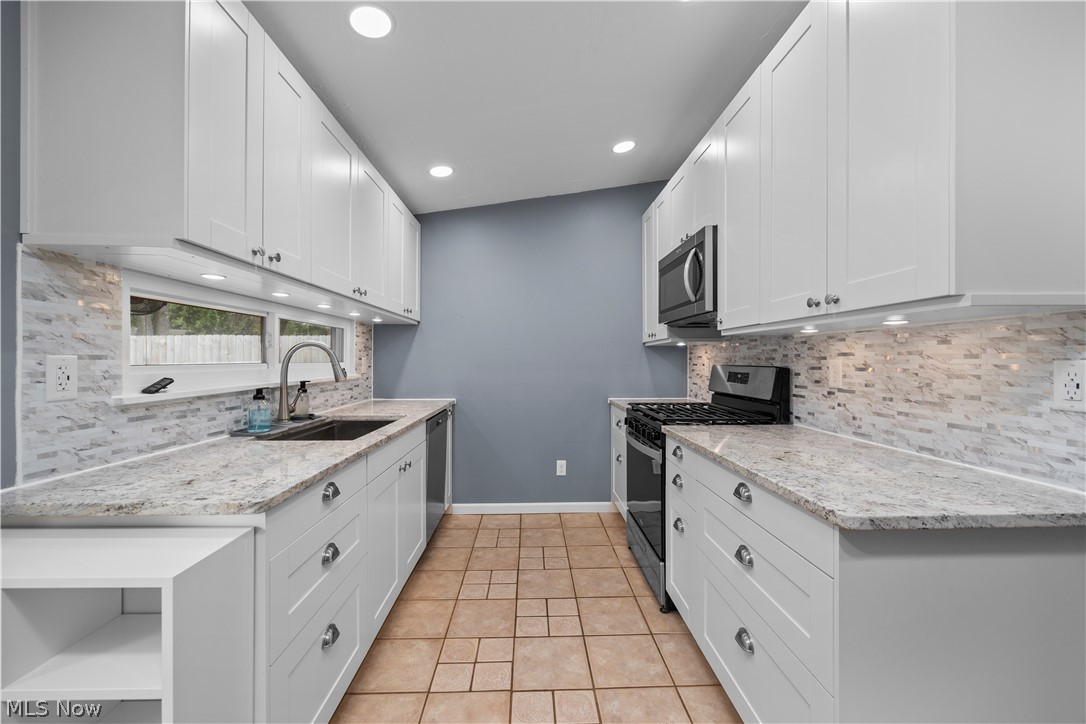 Falcon Homes - Residential
