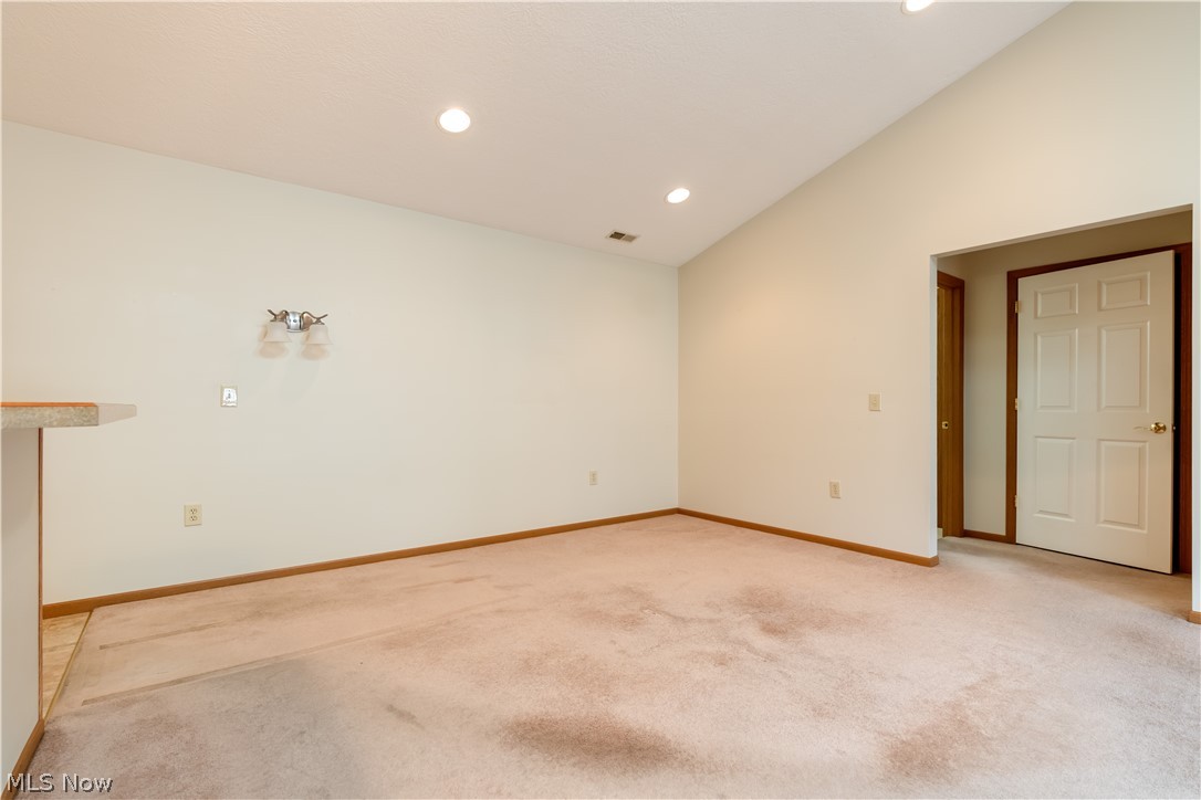 Pebble Chase Condos - Residential