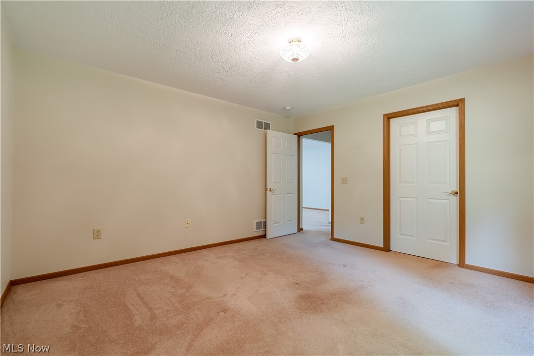Pebble Chase Condos - Residential