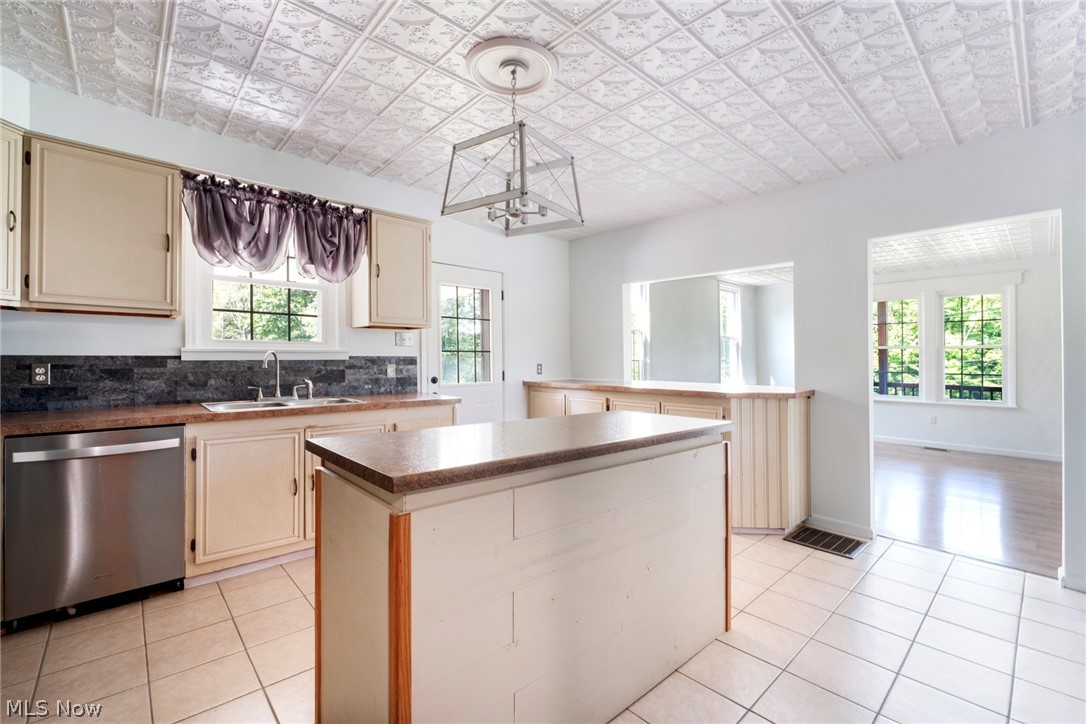 Potters Construction Companys - Residential