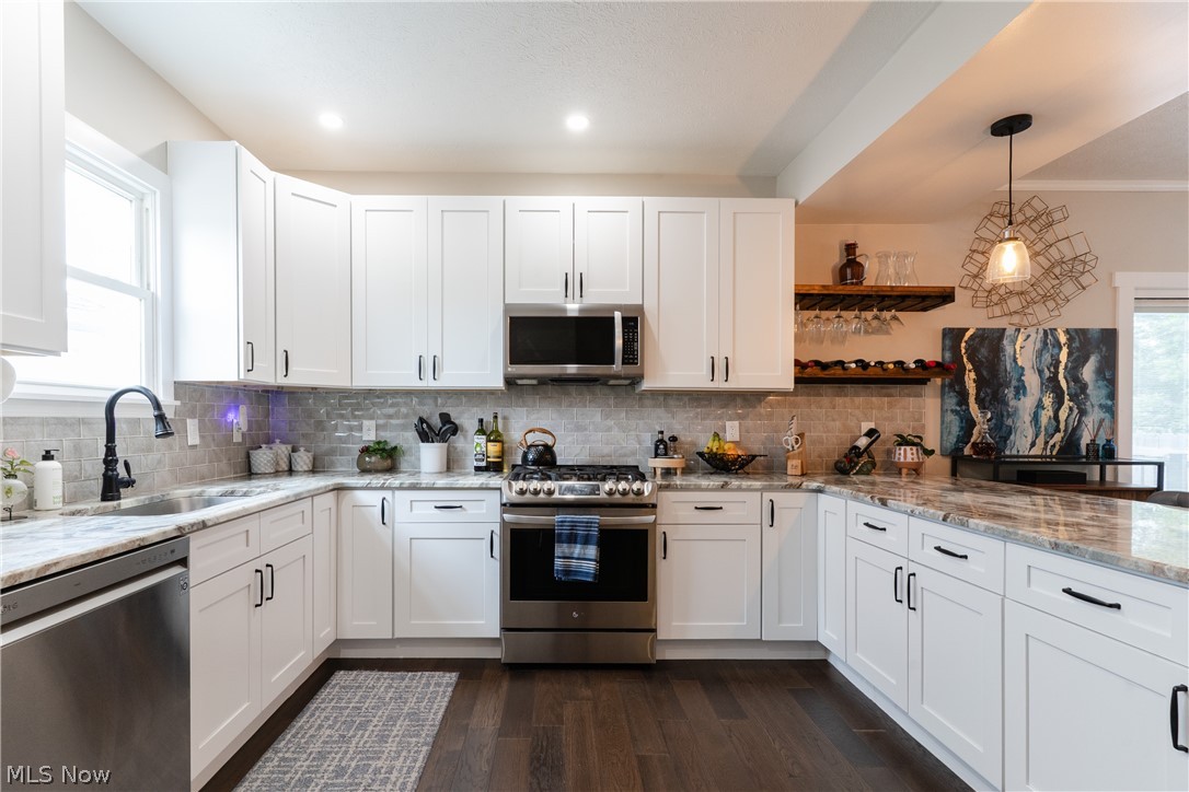 Washington Park Blvd - Residential