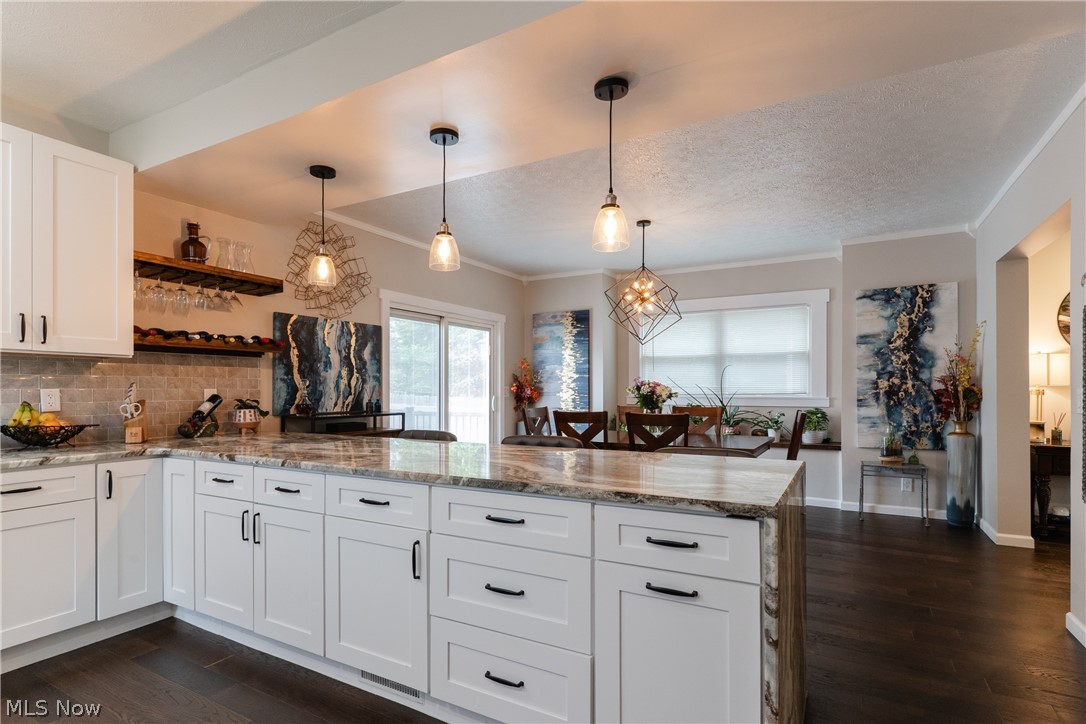 Washington Park Blvd - Residential