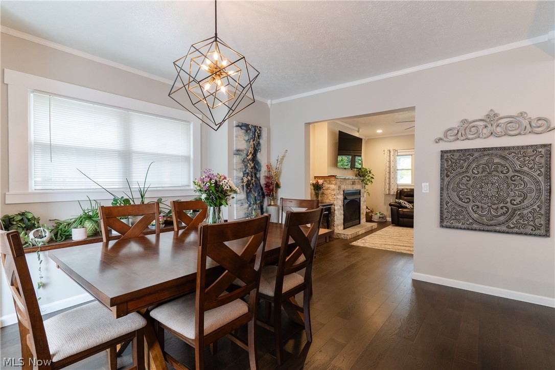 Washington Park Blvd - Residential
