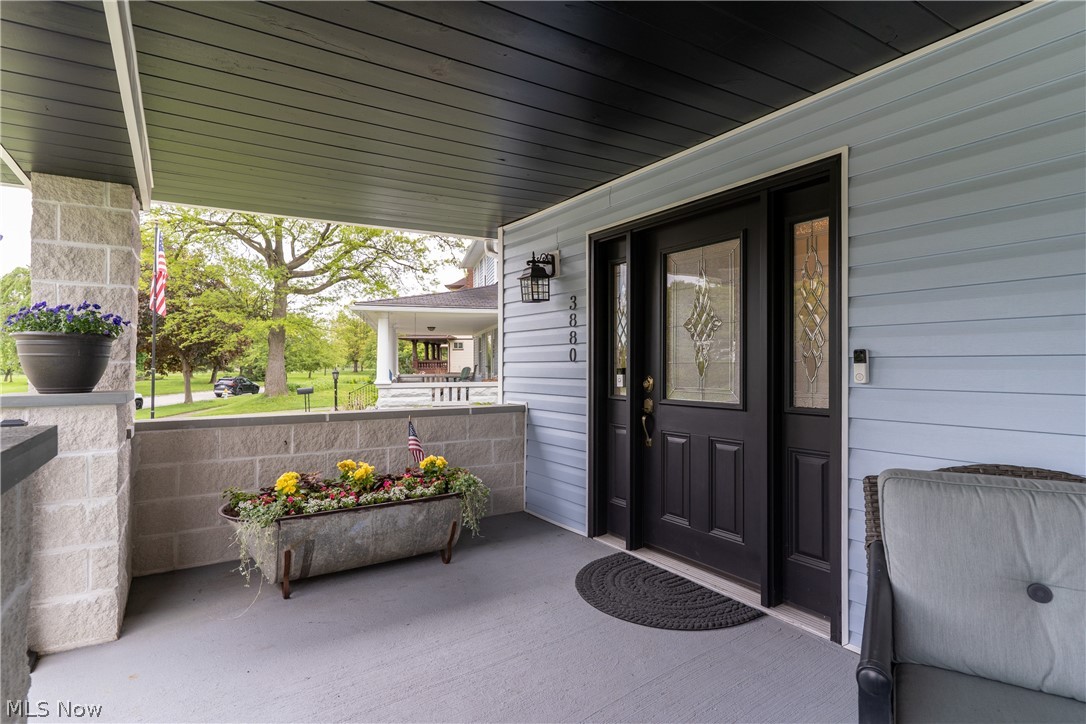 Washington Park Blvd - Residential