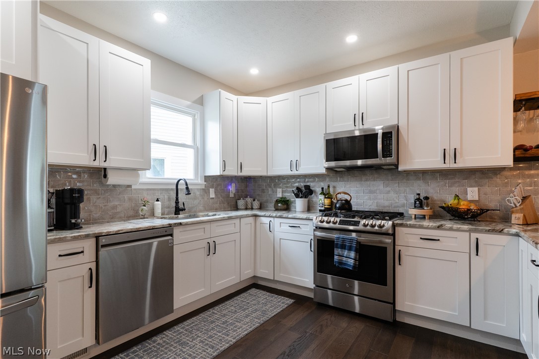 Washington Park Blvd - Residential