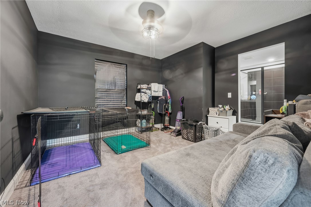 Saint James Place #13 - Residential