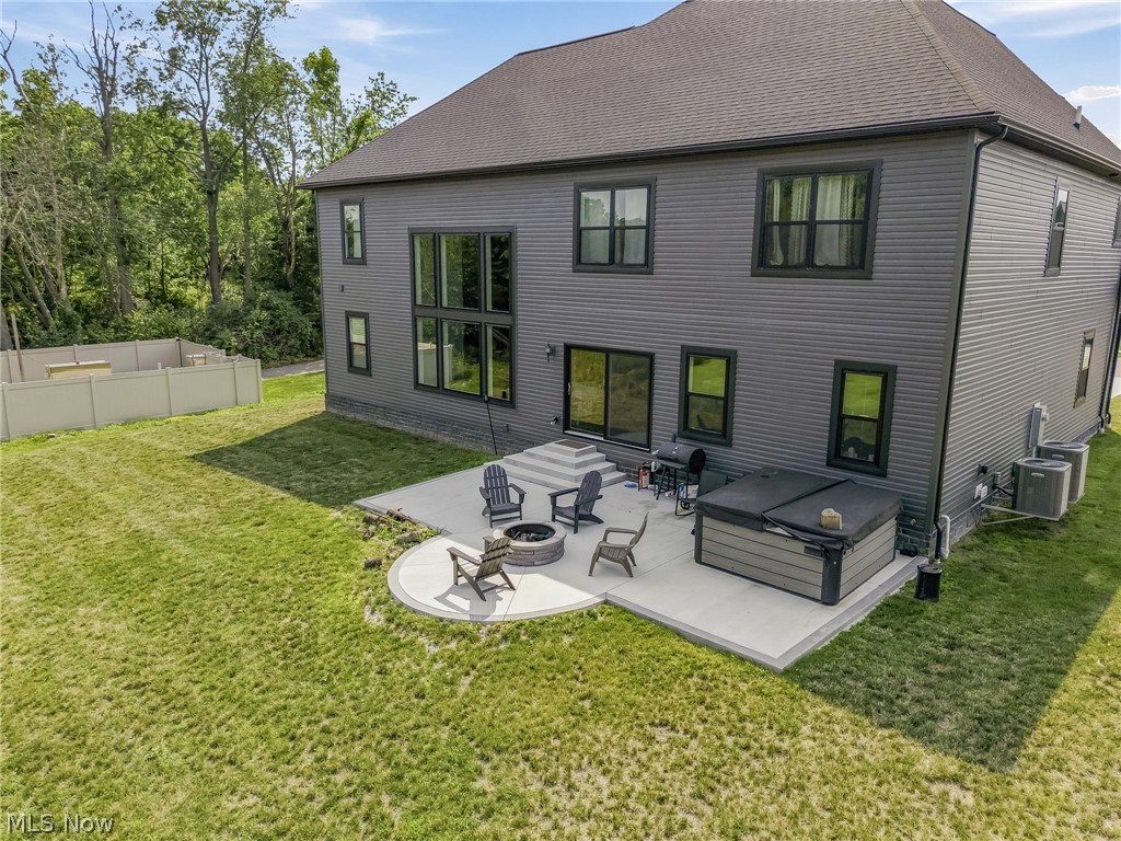 Saint James Place #13 - Residential