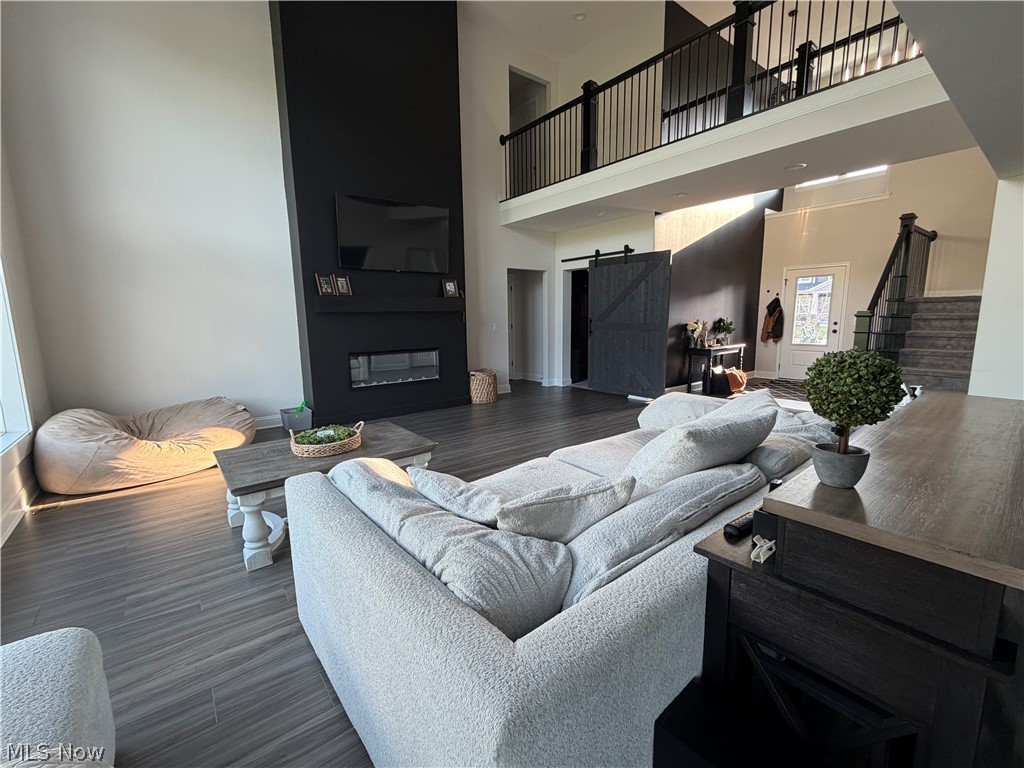 Saint James Place #13 - Residential