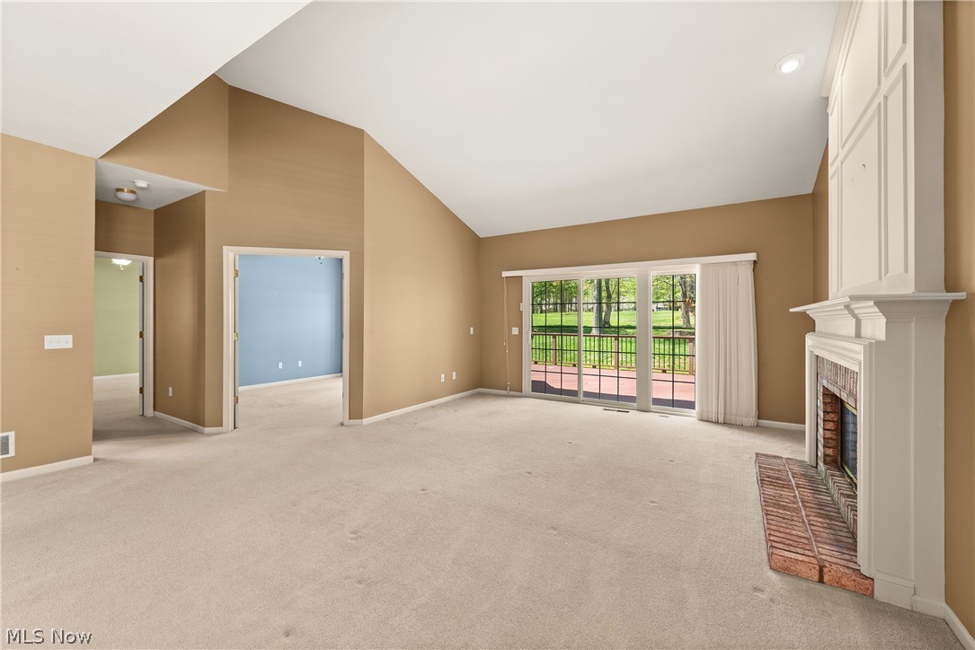 The Eagles Club At Quail Hollow Condo - Residential