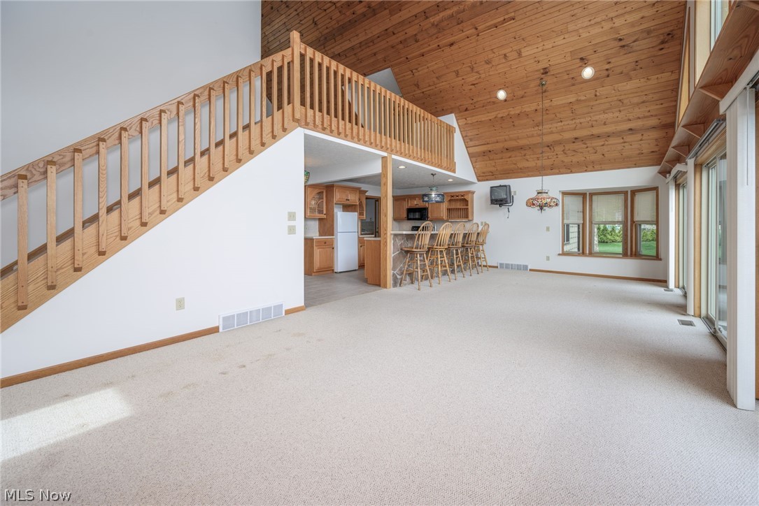 Roaming Rock - Residential