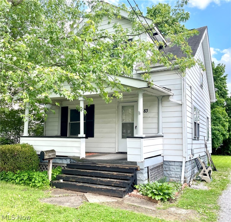 Opportunity awaits with this 2-bedroom, 1-bath home featuring plenty of potential for investors or buyers looking for their next flip project. Upstairs offers two comfortable bedrooms and a full bathroom with a bathtub. The main level includes a kitchen, living room, dining room, and an additional spare room that could easily serve as a home office or possible third bedroom. Outside, you’ll find a small backyard perfect for low-maintenance outdoor space. Convenient layout and endless possibilities make this property a great investment