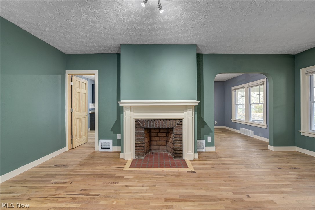 Meadowbrook Land Cos Cedar-Ta - Residential