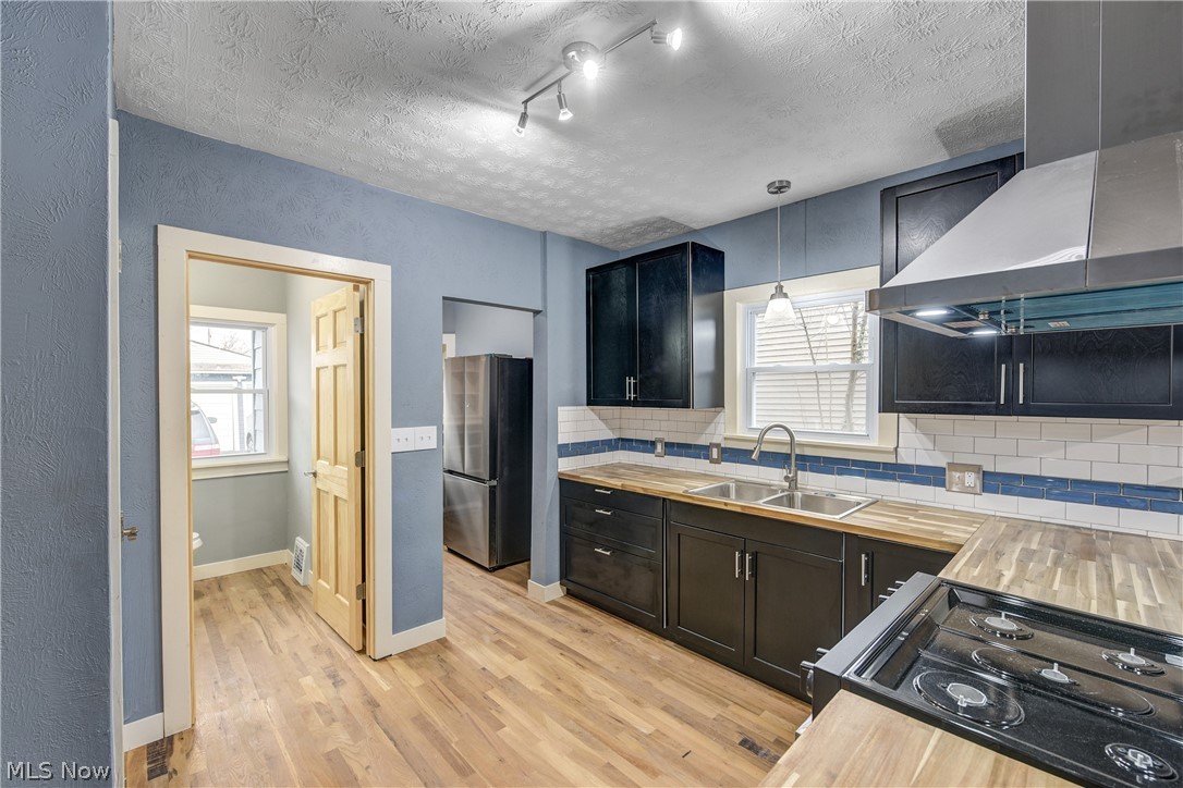 Meadowbrook Land Cos Cedar-Ta - Residential