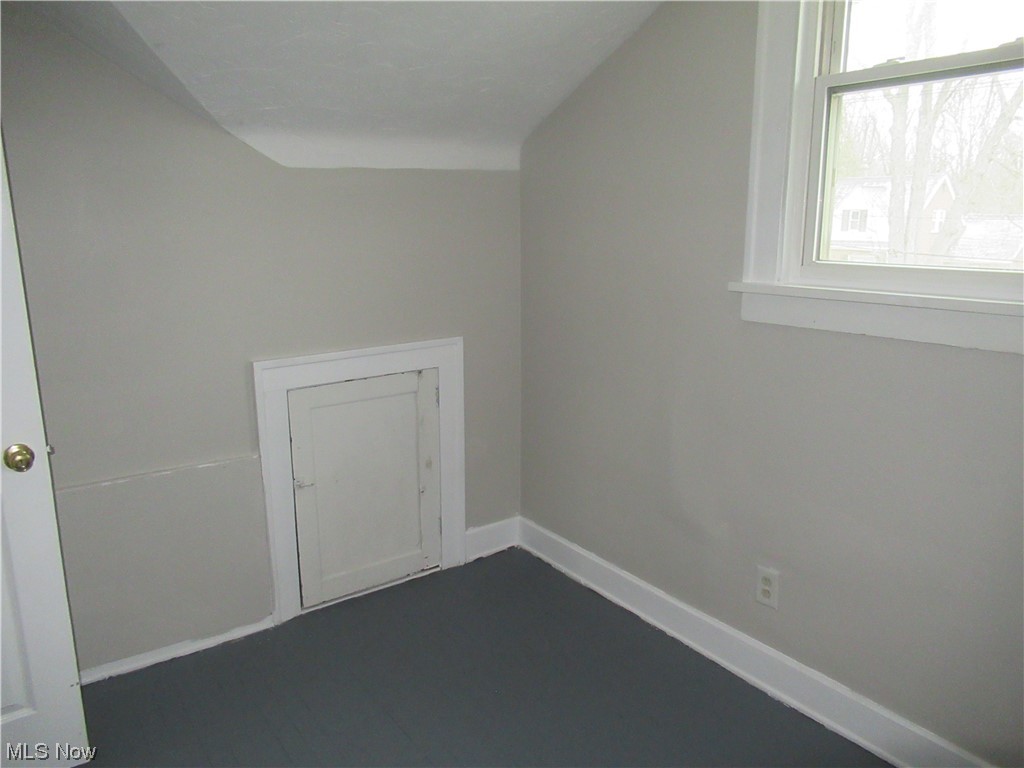 Green Road - Residential Lease