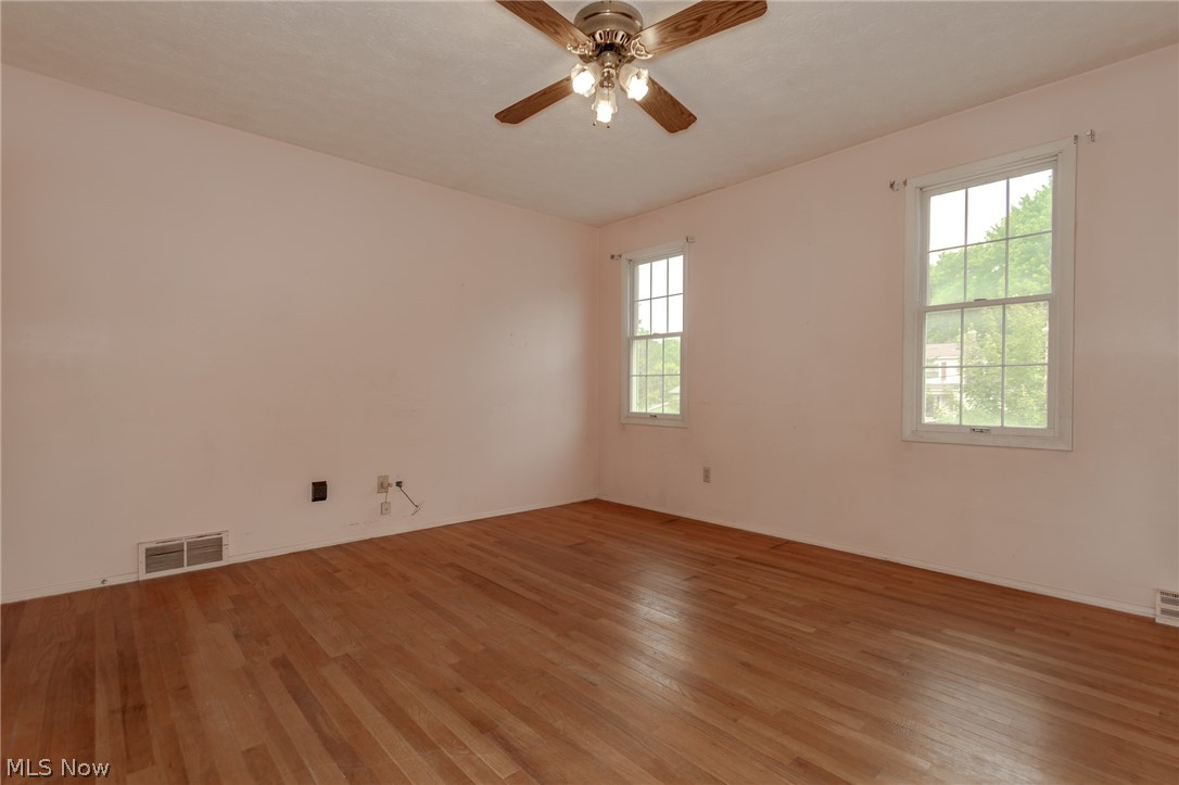 Warren Meadows - Residential