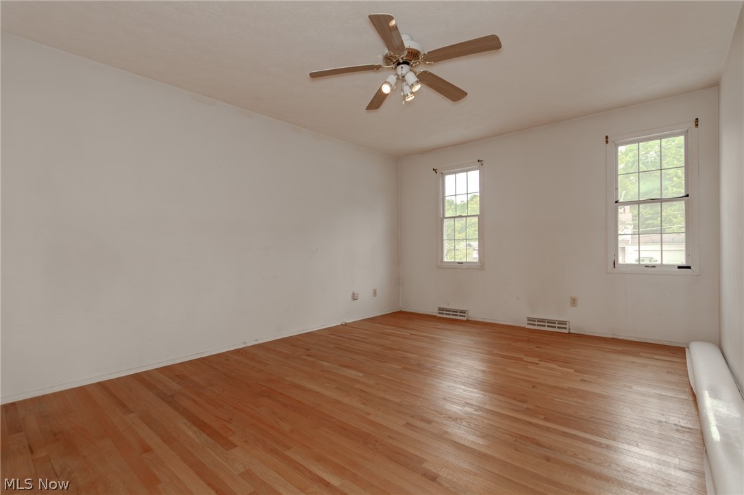 Warren Meadows - Residential