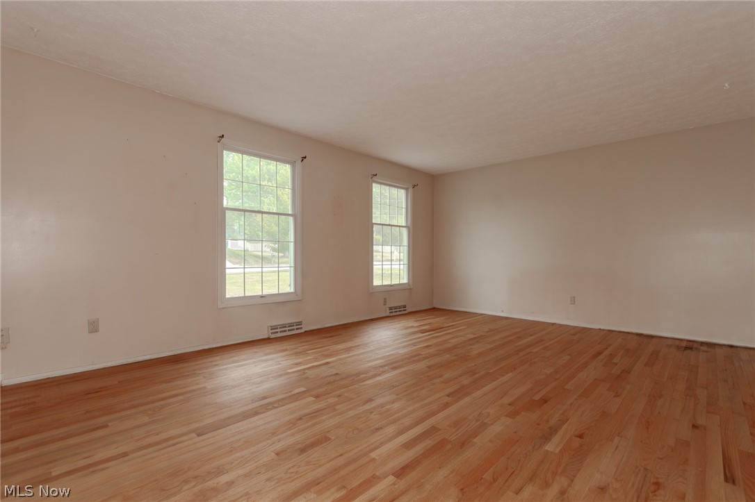 Warren Meadows - Residential