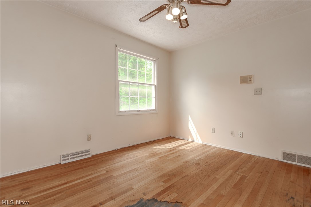 Warren Meadows - Residential