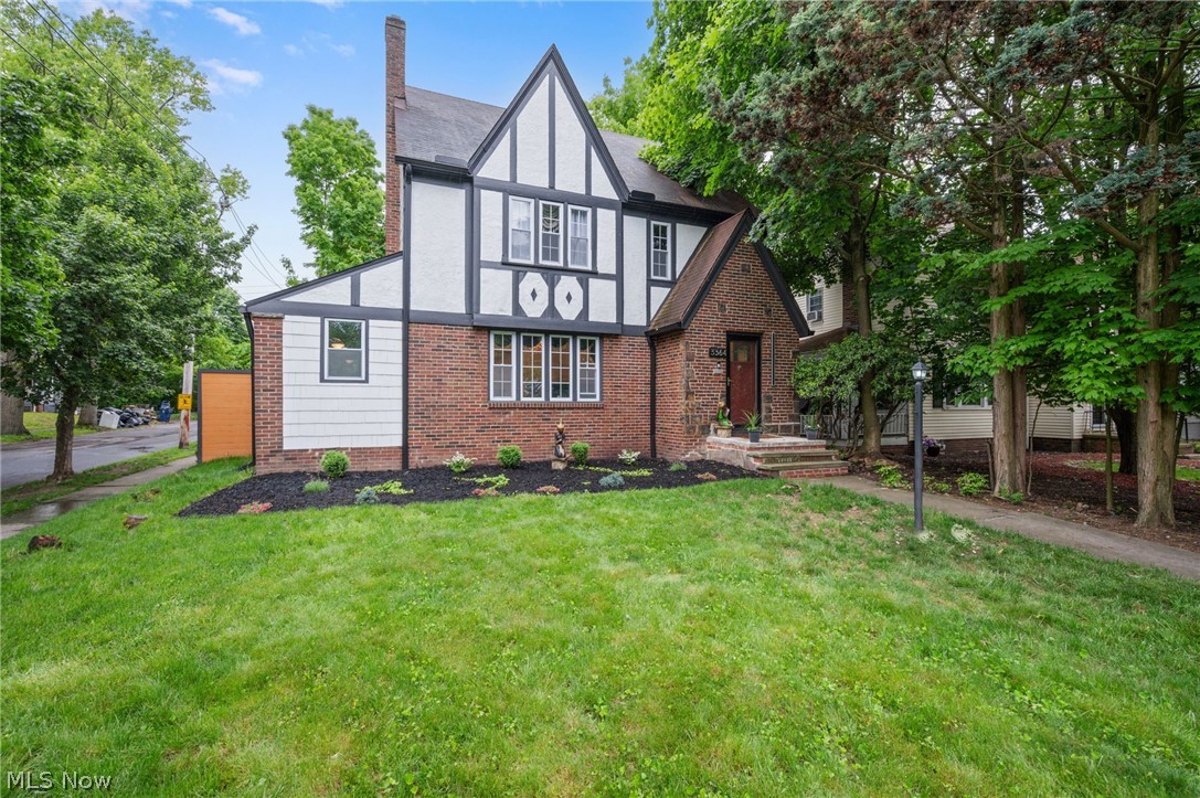 Minorhts - Residential