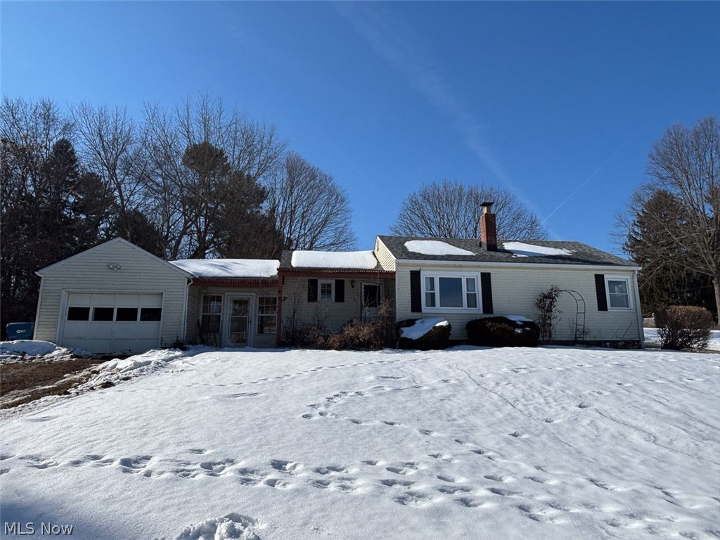 Investment Home on 1.6 Acres. 2 Bedroom, 1 Bath Ranch, Easy Keeper.Summit Co., Green LSD. Online Only Auction. All sells to settle the Harry Darrell Lukkes Estate, Summit Co. Probate case #2025-ES-00762-A. ONLINE BIDDING STARTS: TUESDAY, MARCH 10, 2026, 12:00 PM AND ENDS: FRIDAY, MARCH 13, 2026, 12:30 PM. Ranch home built in 1954 with 898 sq ft. Eat-in kitchen, living room, 2 bedrooms, and one full bath. Hardwood floors throughout. One-car attached garage. Full basement with laundry. Ready for remodeling and updating! Easy keeper, excellent location in Green LSD. Summit Co. parcel #2800995. Half-year taxes are $995. The property will be open for viewing on Monday, March 9, 2026, from 12:00-1:00 PM.