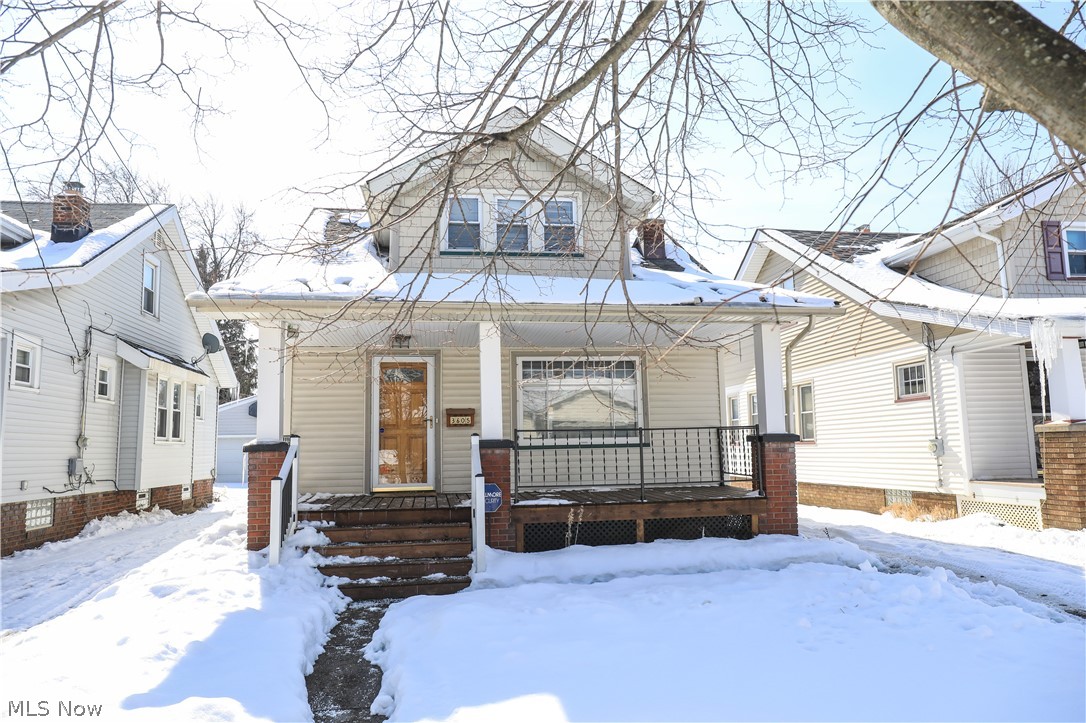 Welcome home to this beautiful 4 bed / 2 bath well maintained cape cod. The home sits on a brick, tree lined street in the Old Brooklyn
neighborhood and is bursting with charm and character. The first floor has original hardwood floors and leaded glass built in's and
combines the cozy neutral living room, dining room, spacious kitchen, full bathroom and first floor master bedroom. The second floor
offers 3 additional bedrooms with tons of storage. The partially finished basement leaves potential for additional living or entertainment
space. The kitchen has stainless steel appliances and offers a convenient side door leading you to the fully fenced in backyard which is
perfect for entertaining. There is a large 2.5 car garage with opener, new paint and carpet; new ceiling fans; new front porch, furnace
2015.
Conveniently located to shopping and major highways- Don't miss out on this gem before its gone.
Call me to schedule your private tour