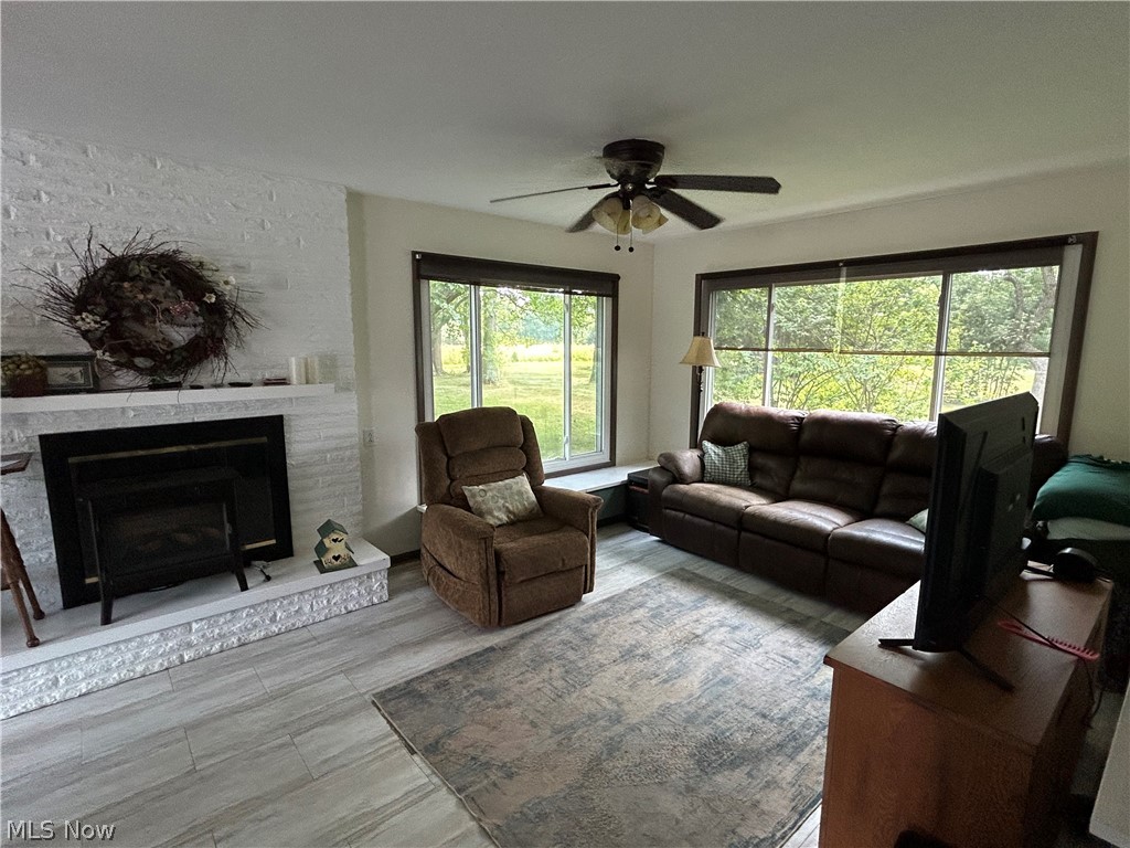Hickory Hill 02 - Residential