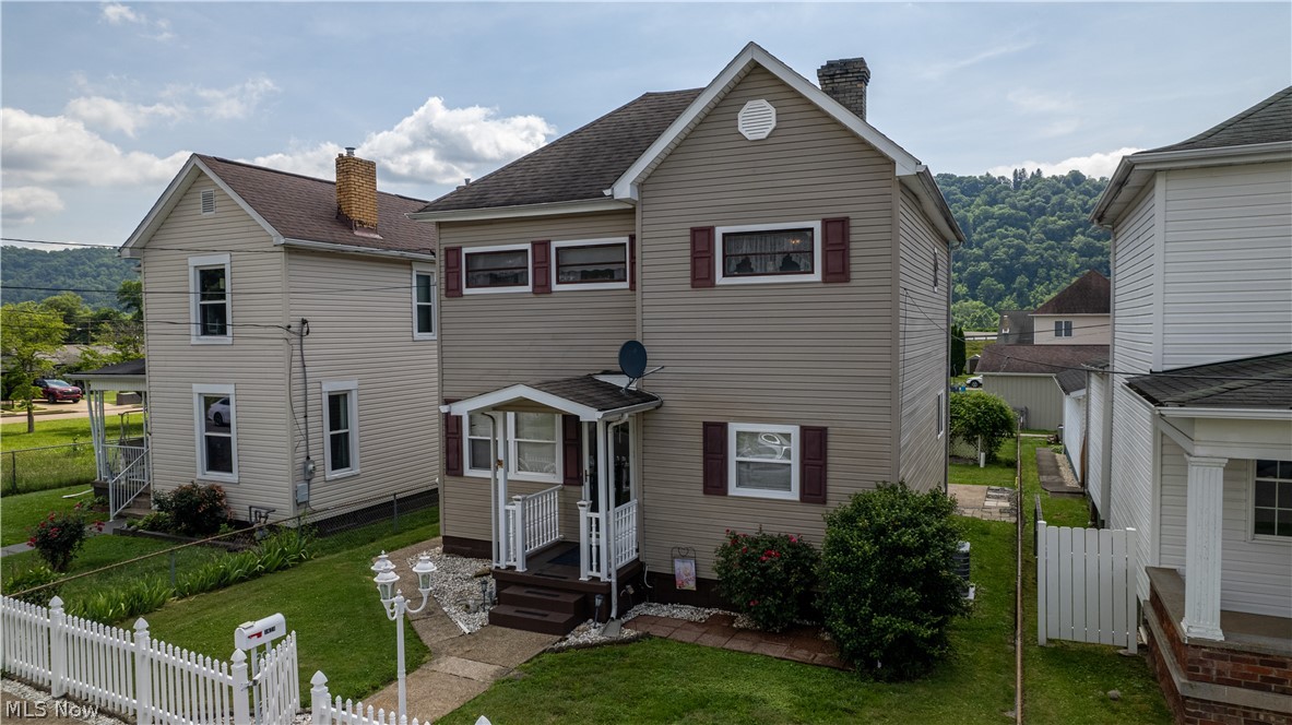 Mcgregors Add 02 - Residential