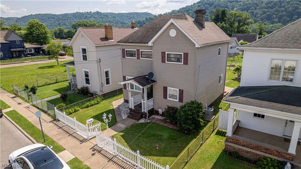 Mcgregors Add 02 - Residential