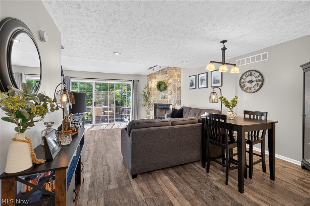 Cross Creek Condo - Residential