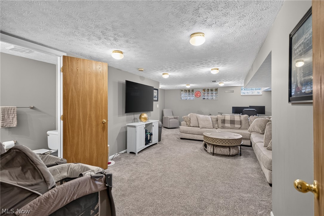 Cross Creek Condo - Residential