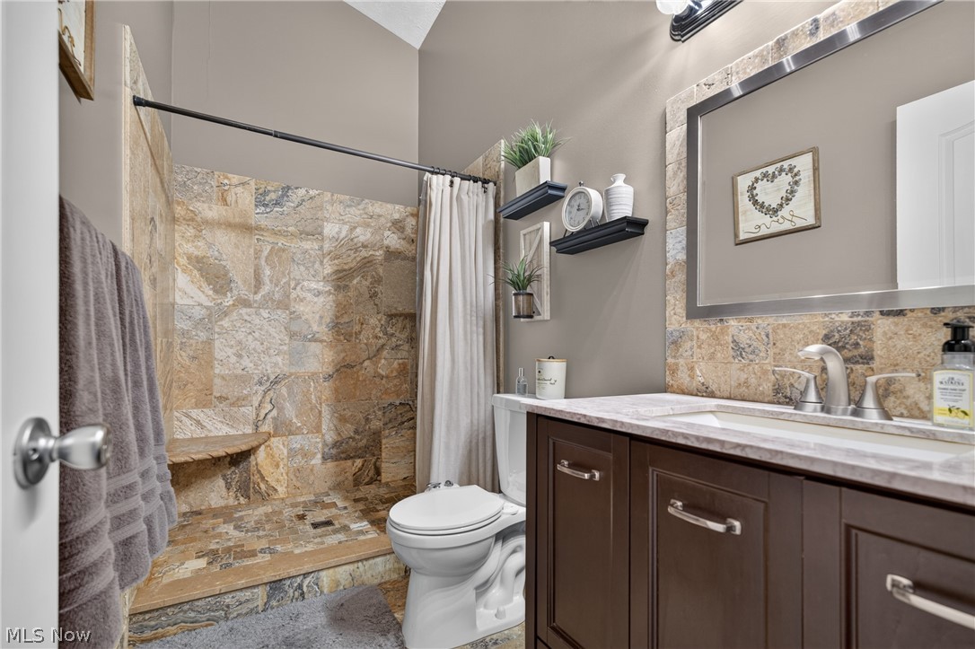 Cross Creek Condo - Residential