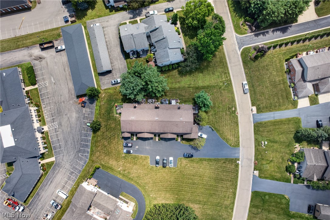Cross Creek Condo - Residential
