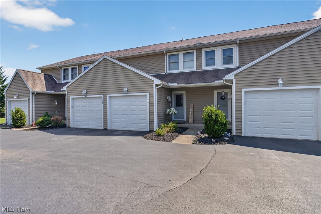 Cross Creek Condo - Residential