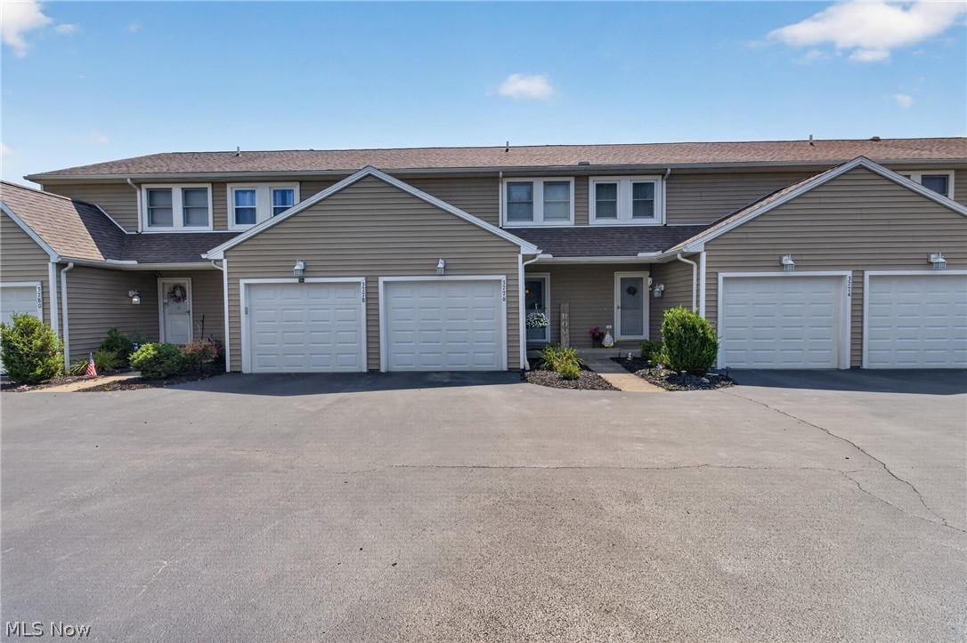Cross Creek Condo - Residential