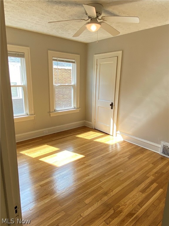 Edgewater Land Co - Residential Lease