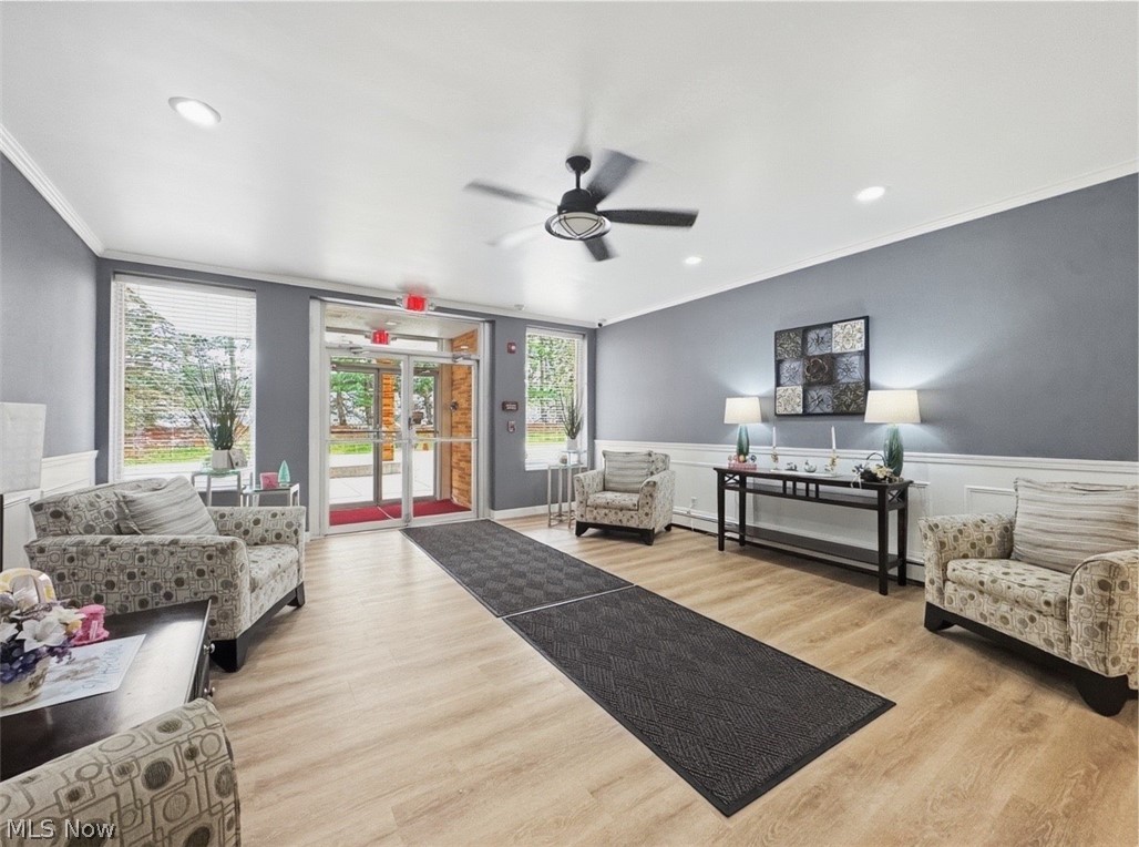 Pine Crest Condo - Residential