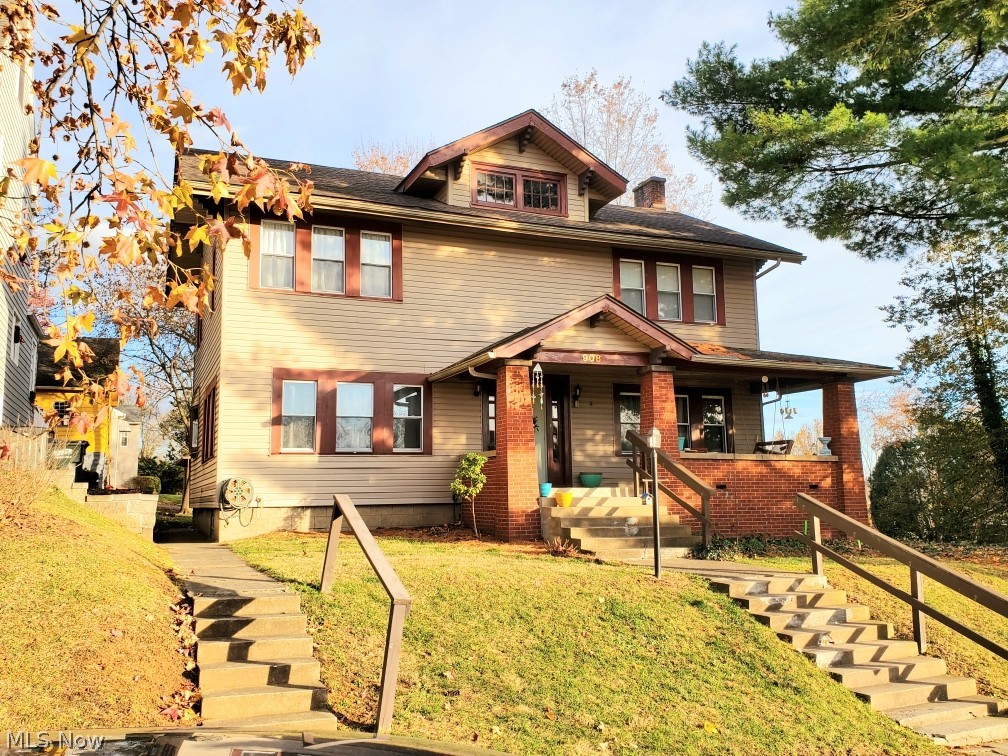 MUST SEE INSIDE! Just walking distance from the city park, this 3 BR, 2.5 BA, 2 story home is absolutely Stunning! As you walk into the Entry Foyer you will see the Spacious First Floor Layout & Hardwood Floors! To your right is the Picture Perfect Living Rm w/ Decorative Fireplace & the Family Rm. To your left is the Formal Dining Rm that leads to the Kitchen w/ New Stove & Dishwasher, 1st Floor Half Bath, & Mud Rm. On the 2nd Floor you will find the Very Spacious Owner's Suite w/Walk-In Closet, Attached Office/ Bonus Rm, & EnSuite Bath. Two Additional Bedrooms, a 2nd Full Bath, & Large storage closet complete the 2nd Level. Exterior features include Large Deck off Mudroom for Entertaining, Nice Sized Back Yard to 1 Car Detached Garage & Potential Additional Parking! This home also comes with a 1 Year Home Warranty for the New Buyer! Call today to see all this home has to offer!
