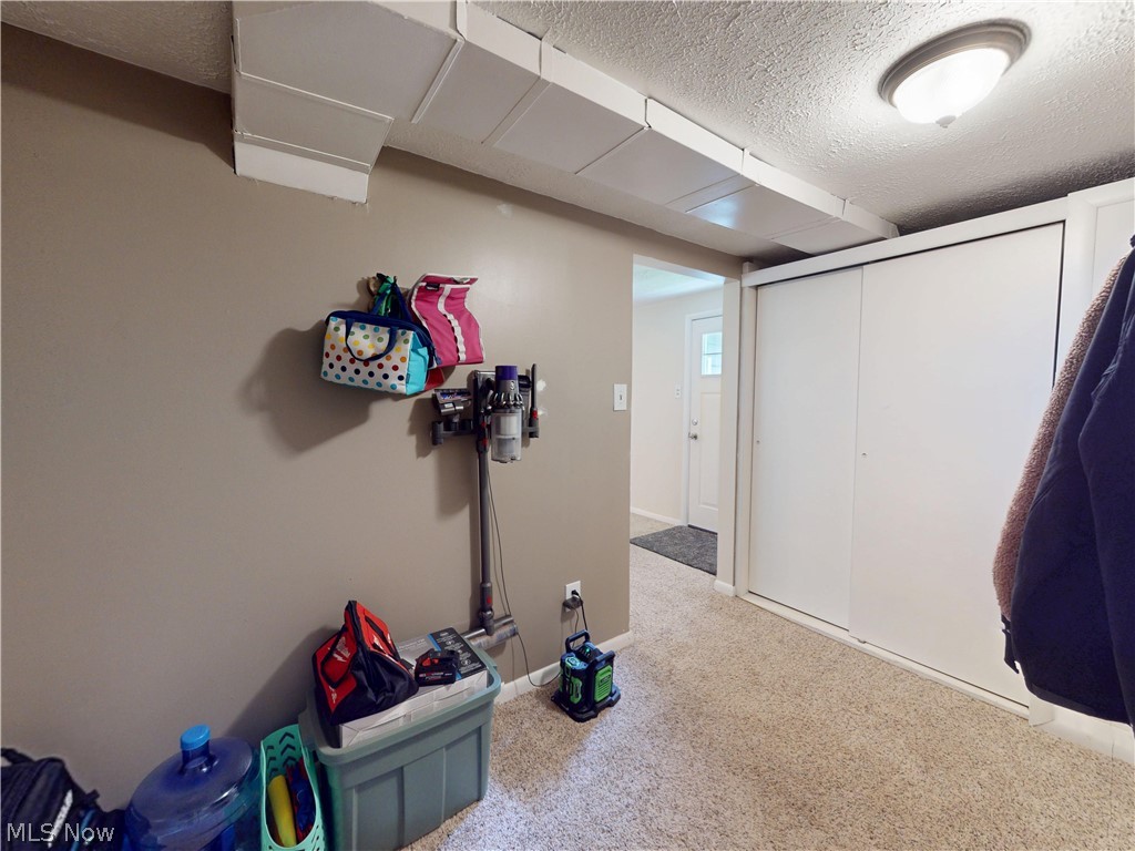 Meadow Rdg Colony - Residential