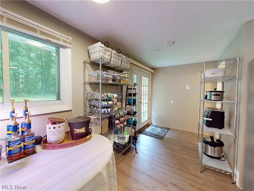 Meadow Rdg Colony - Residential