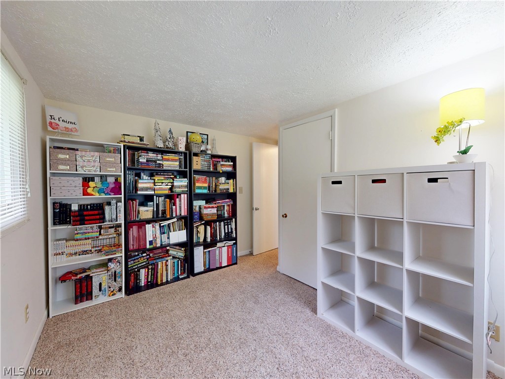 Meadow Rdg Colony - Residential