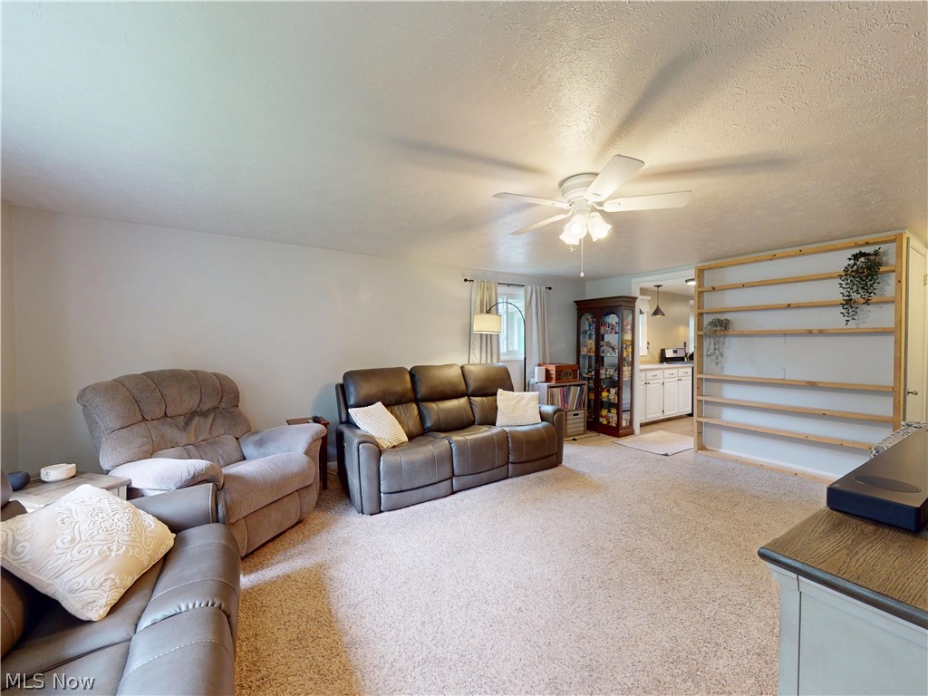 Meadow Rdg Colony - Residential