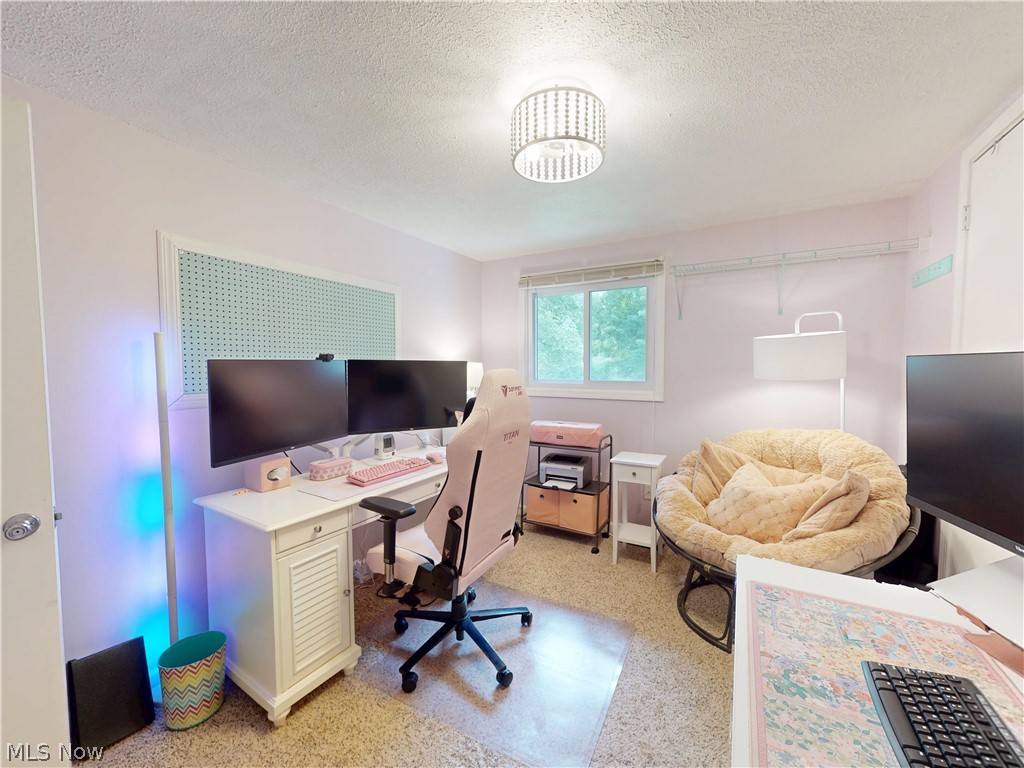 Meadow Rdg Colony - Residential