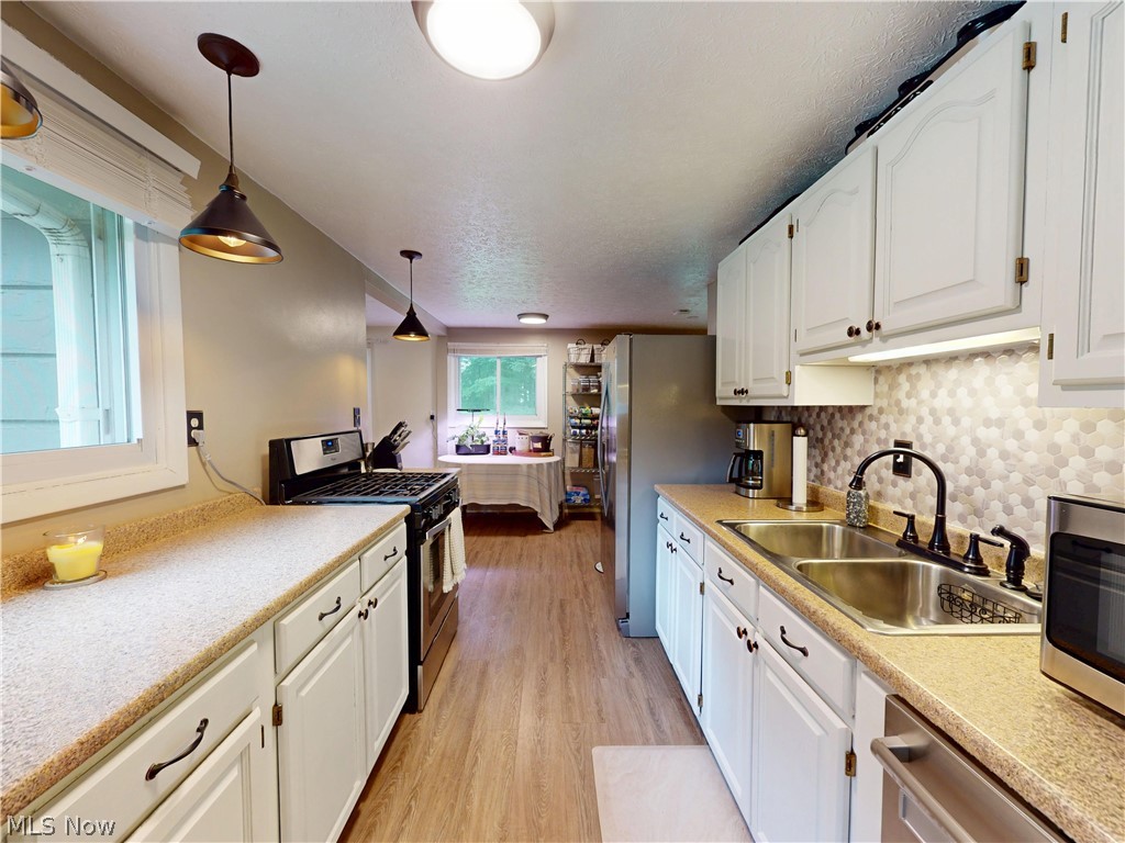 Meadow Rdg Colony - Residential