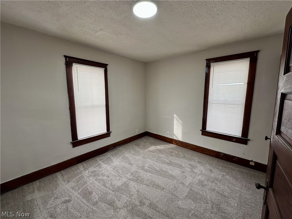Kenmore Park - Residential Lease