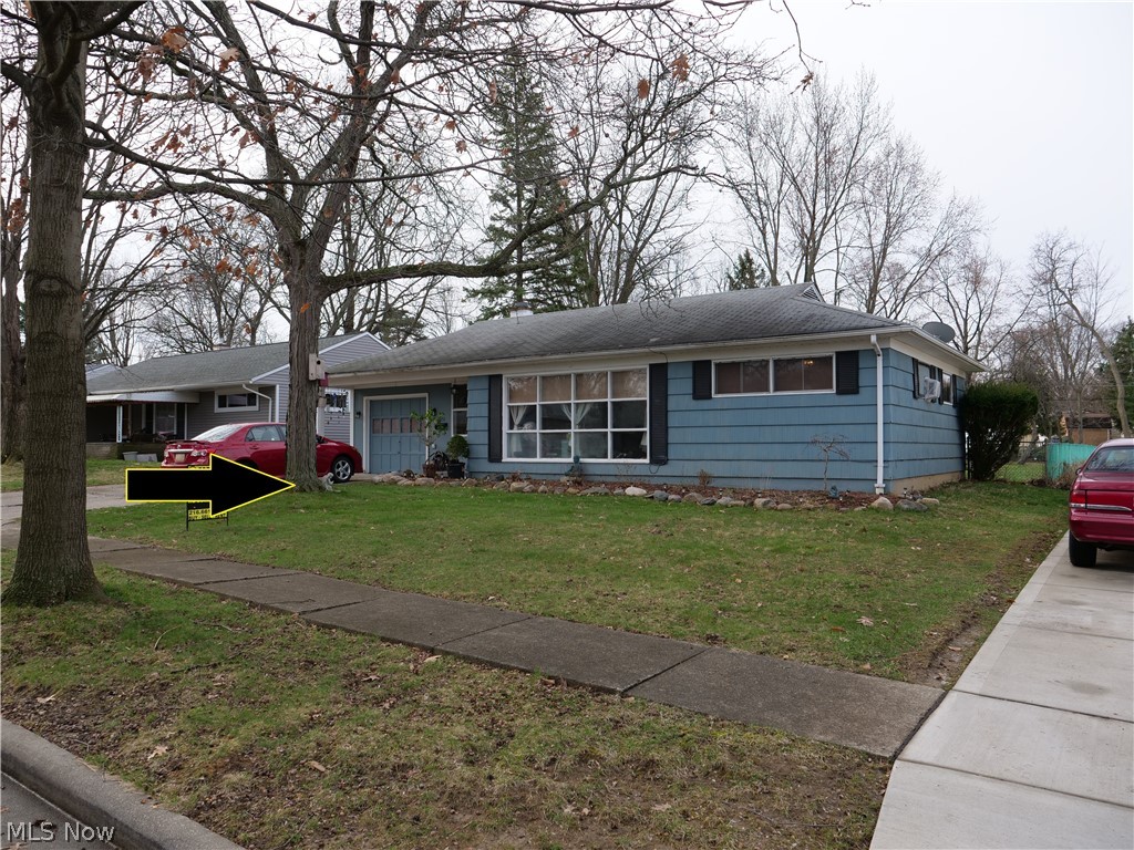 Attention investors! This house is a cash flow machine. Email agent for rent roll & video tour along with complete investment analysis, drone footage of the roof & surrounding neighborhood as well as information on the mechanical systems of the building. Do not disturb the tenants. Professional property management available. Local & out of state investors welcome! Showings will be Wednesday's from 5-7 pm and Saturday's 9am-7pm. As the window is small they will likely be done in a group fashion. Showings must be scheduled at least 2 business days in advance.