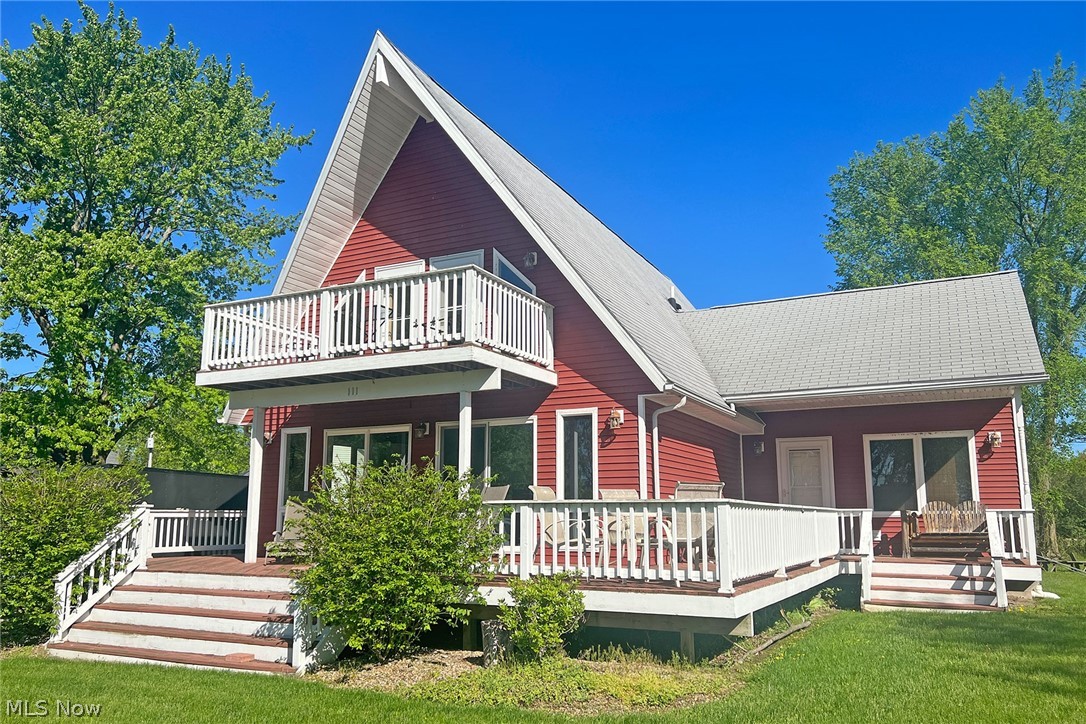 Move-In-Ready Open Concept 3 Bed, 2 Bath (Approximately 1978 Sq Feet) Located In The Desirable Sweetbriar Subdivision.  Lake Erie Access at the End of Melody Lane. All Three Decks Have Been Updated With Vinyl Decking in Spring of 2022! Furniture is Negotiable!  Could Be a Great Multifunctional Vacation Home and Income Producing Rental. Call Today for Your Private Showing.
