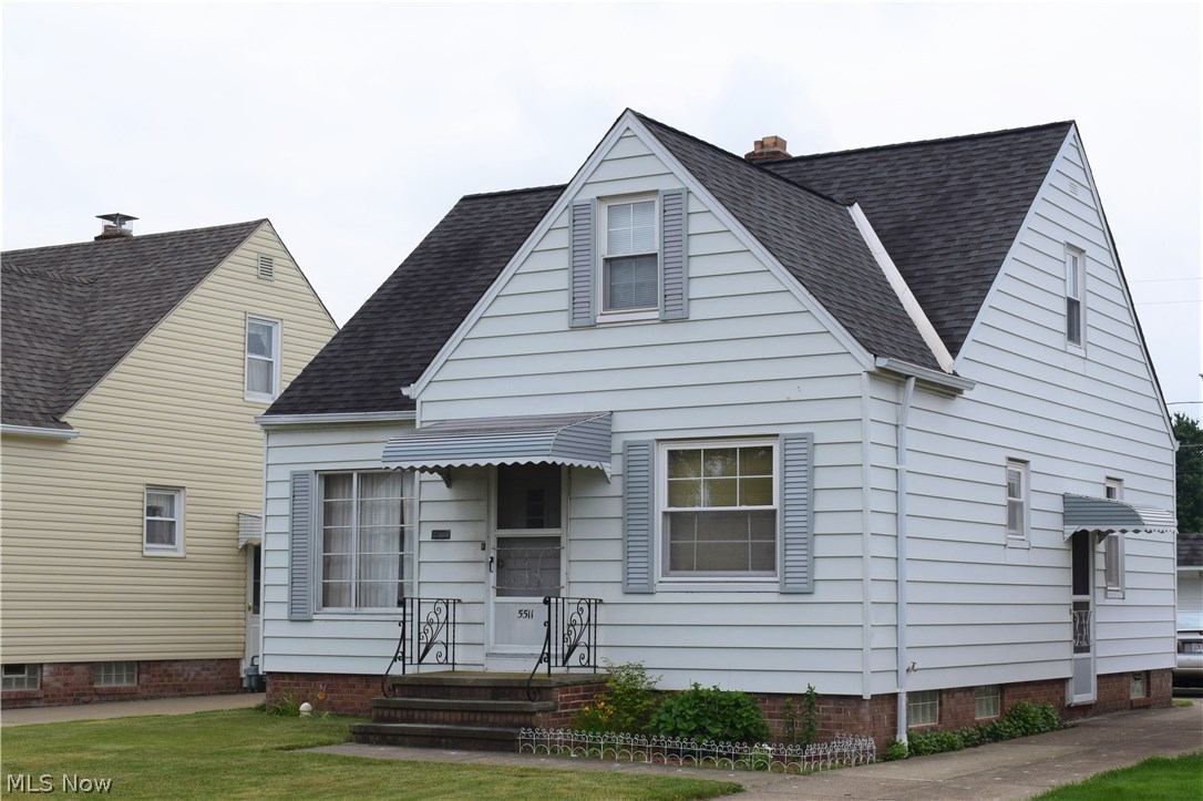 Move in ready very well maintained home on a quiet street, This 3 bedroom 1.5 bath cape cod features a large eat in kitchen, 2 bedrooms on the first floor and a full bath.  Upstairs has a nice sitting area/ office and an additional 3rd bedroom.
Recent updates include, remodeled  full bath with newer floor and vanity, updated kitchen floor, New furnace and AC installed on 10/2017 and a newer hot water tank, updated electrical panel.  Complete roof tear off in 2000, rubber roof on the garage newer garage door opener.  The driveway has been recently leveled and 13 windows have been repaired / replaced . Several rooms have been recently painted and very nice hardwood floors are present under the carpet. Partially finished basement is the perfect place to entertain or makes a great rec room, Plenty of storage, vented glass block windows and a half bath.