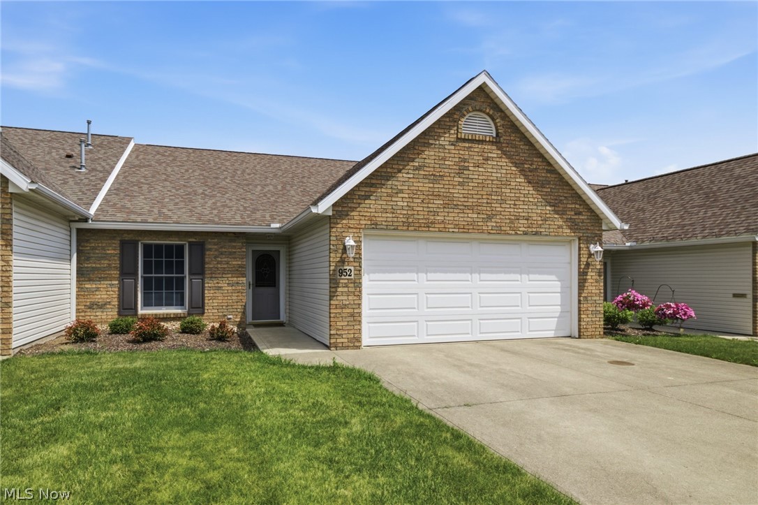 Oakbrook Condos - Residential