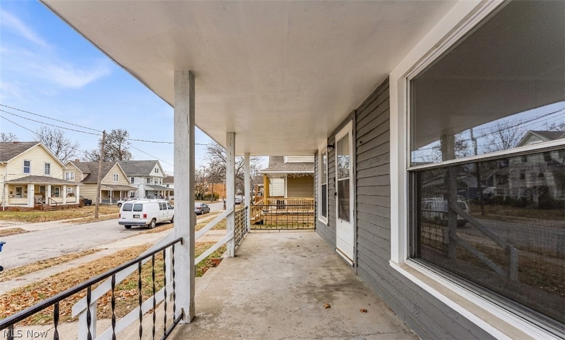 Moses Fishs - Residential Lease