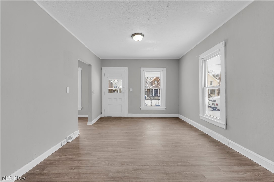 Moses Fishs - Residential Lease